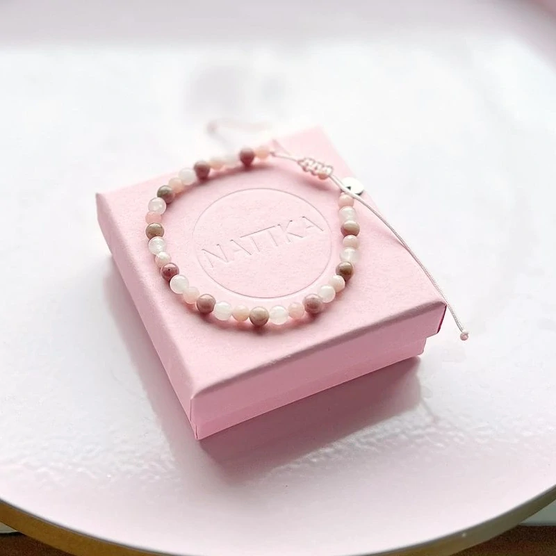 Minerální náramek růžový 