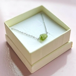 Olivín náhrdelník 